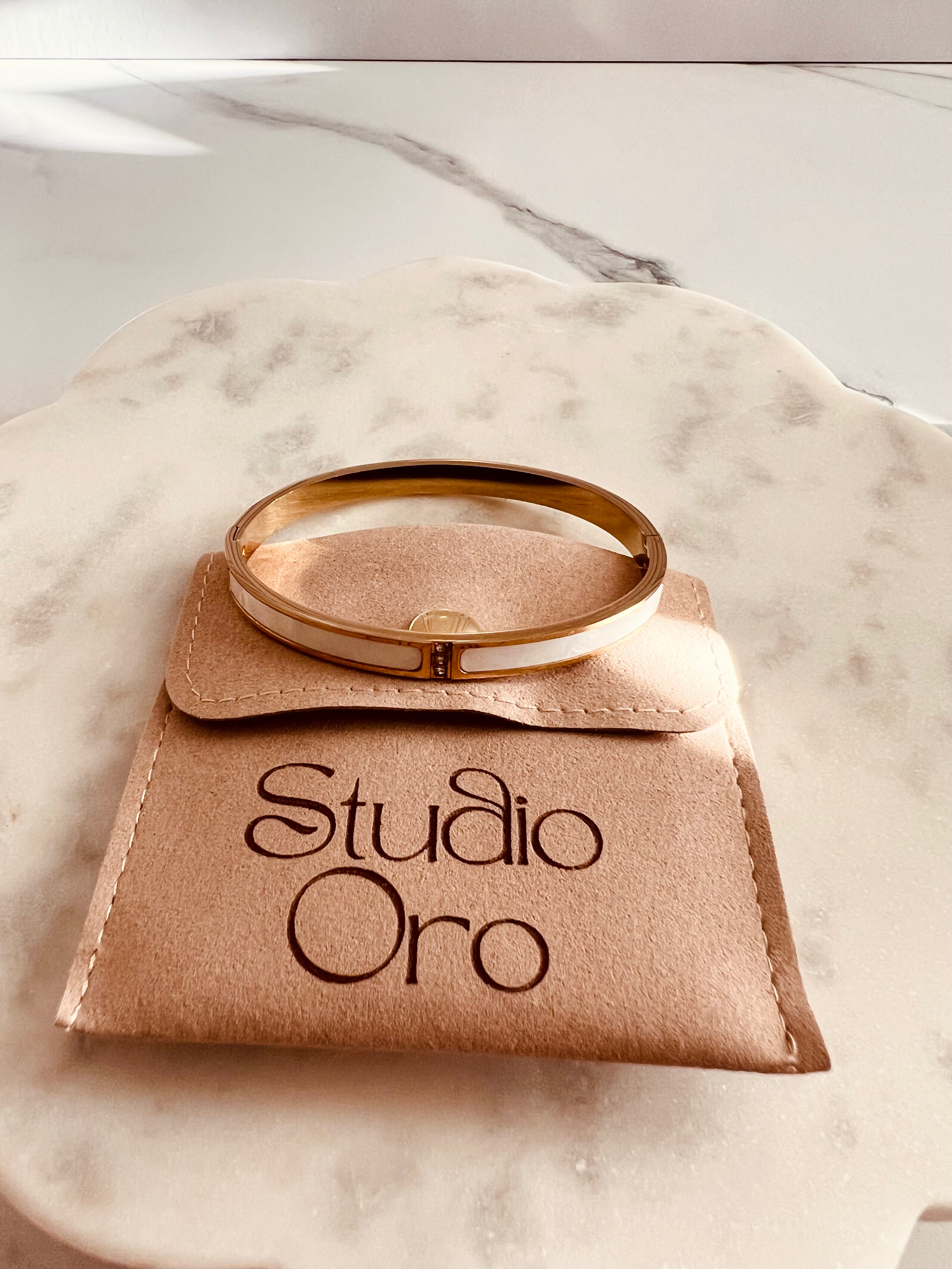Ivory Glow Bangle