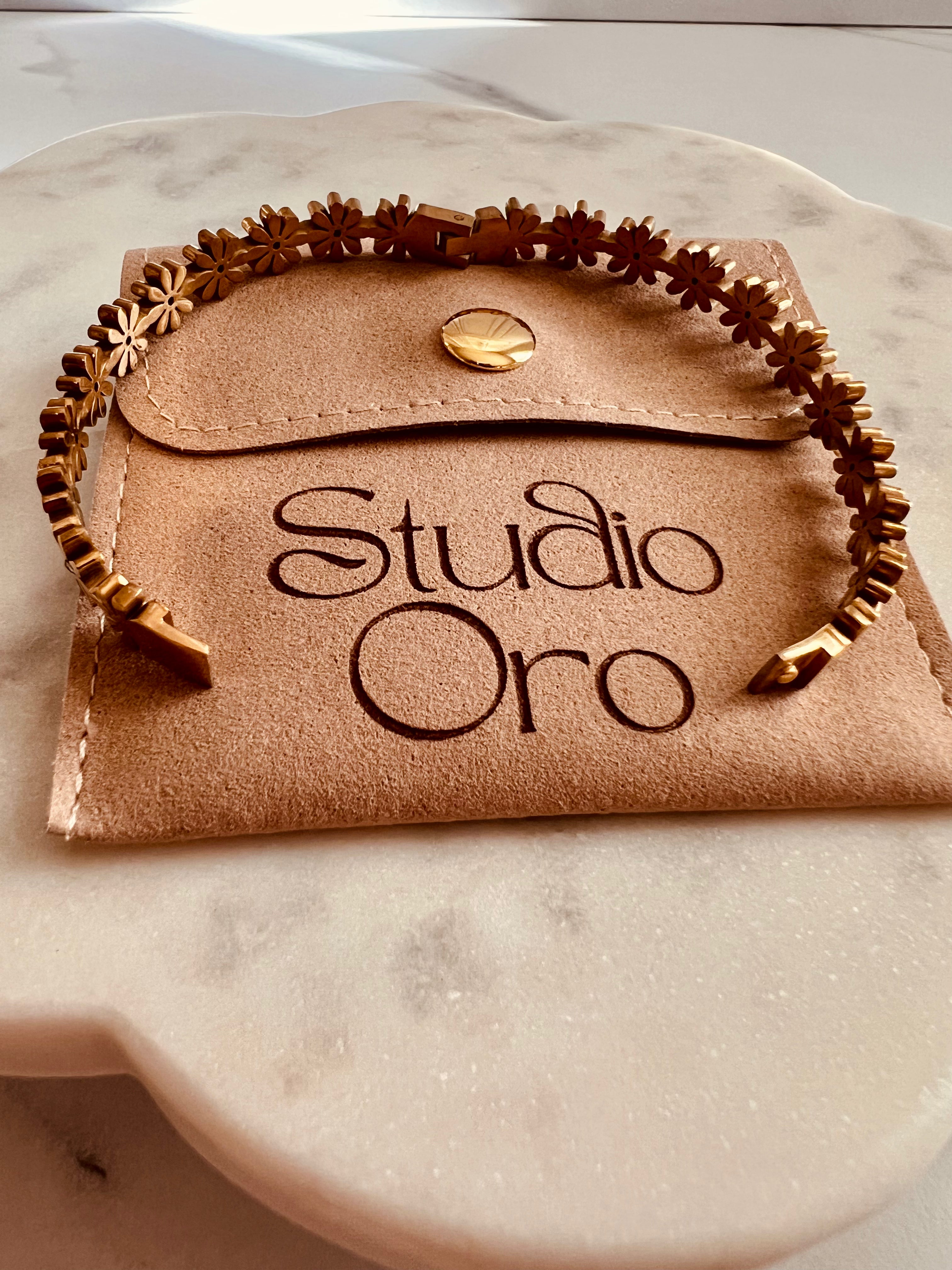 Golden Daisy Bangle