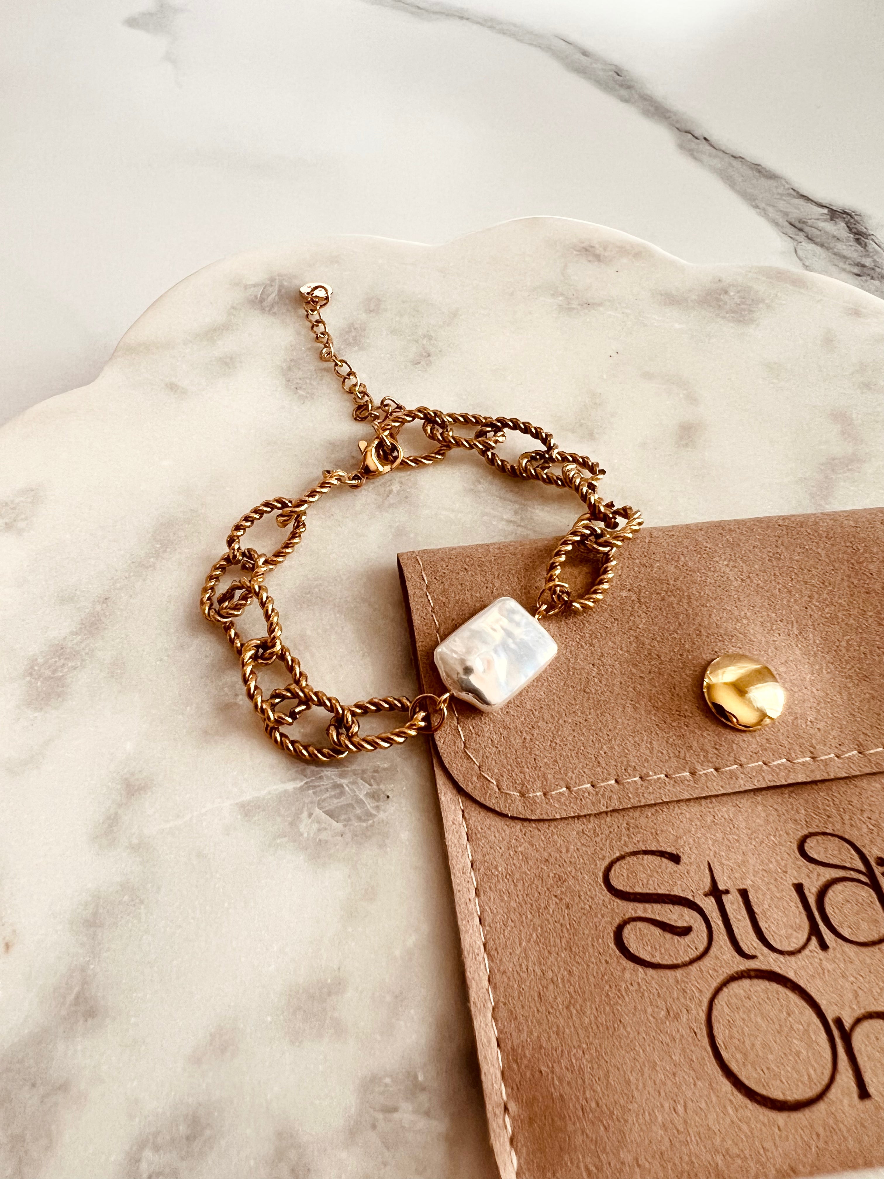 Capri Pearl Link Bracelet