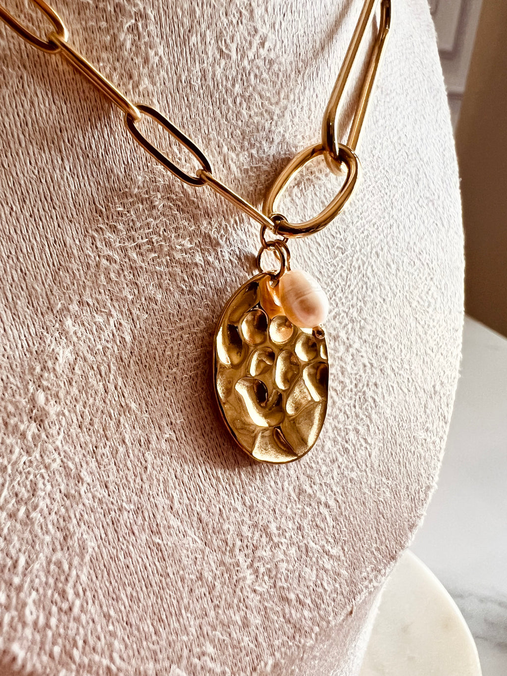 The Muse Necklace